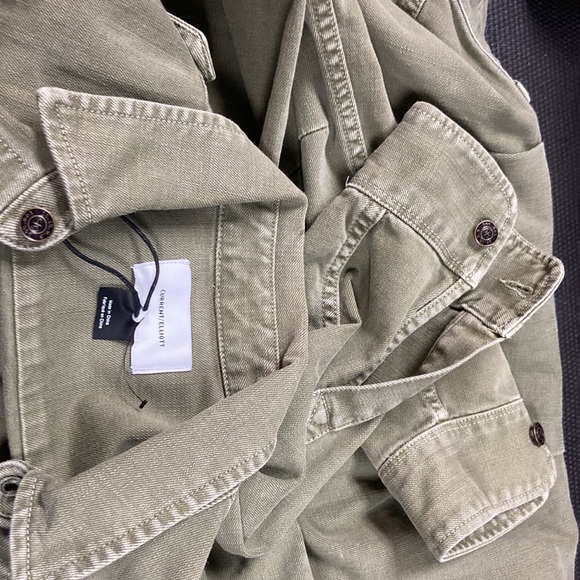 Current Elliott - Picture 4 of 6